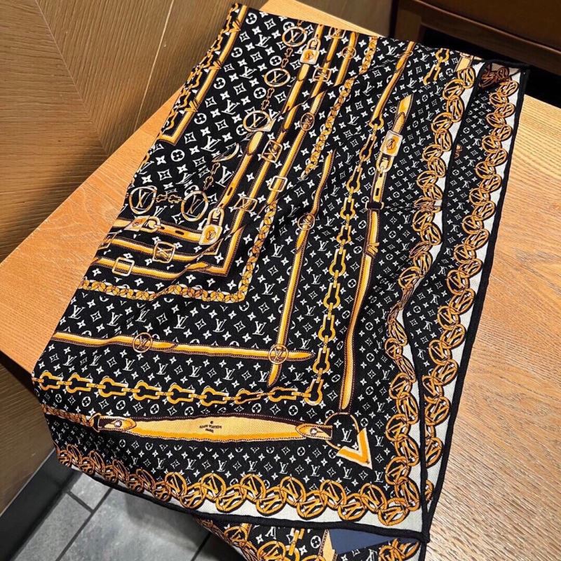 Louis Vuitton Scarf